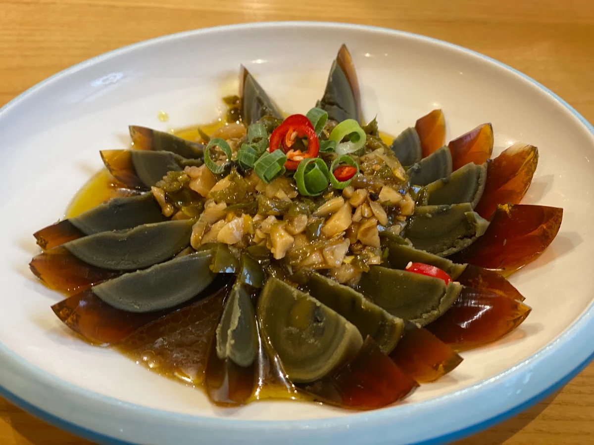 皮蛋, Shan Cheng Wai Sauerkraut Fish 悉尼山城外酸菜魚
